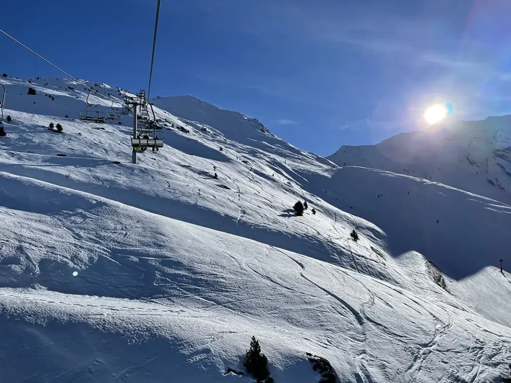 skigebied la norma winter_stoeltjeslift
